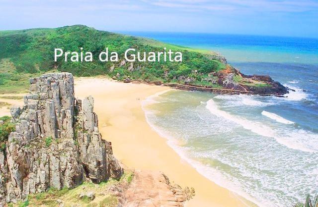 Kitnet S1 Em Torres-Rs - Na Mais Bela Praia Gaucha - Cozinha - Banheiro - Ar Condicionado - Tv E Wi-Fi - Estacionamento - Anfitria Superhost No Bnb Eksteriør billede