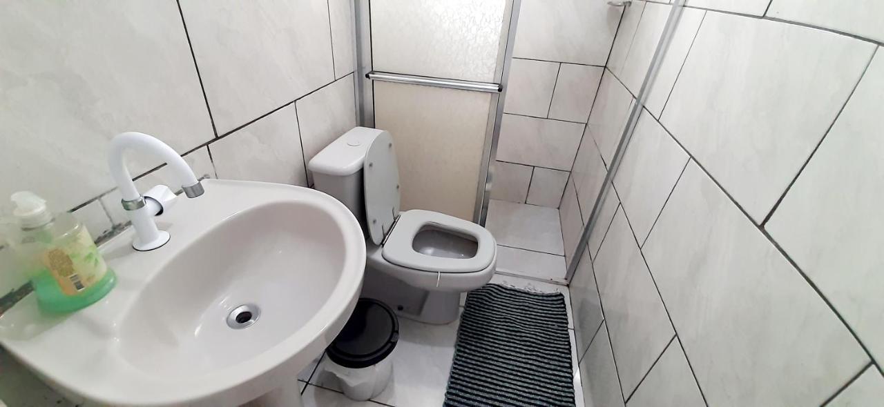 Kitnet S1 Em Torres-Rs - Na Mais Bela Praia Gaucha - Cozinha - Banheiro - Ar Condicionado - Tv E Wi-Fi - Estacionamento - Anfitria Superhost No Bnb Eksteriør billede