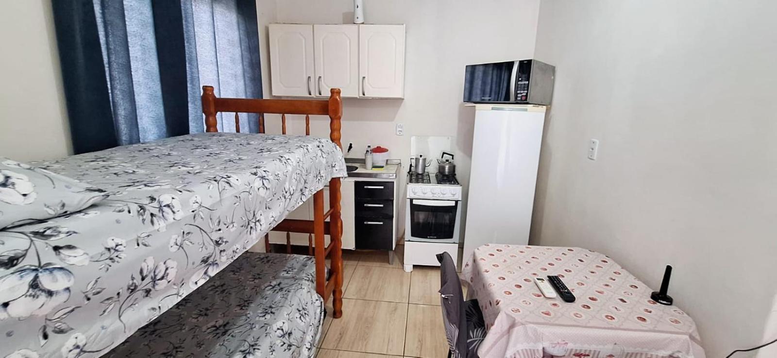 Kitnet S1 Em Torres-Rs - Na Mais Bela Praia Gaucha - Cozinha - Banheiro - Ar Condicionado - Tv E Wi-Fi - Estacionamento - Anfitria Superhost No Bnb Eksteriør billede