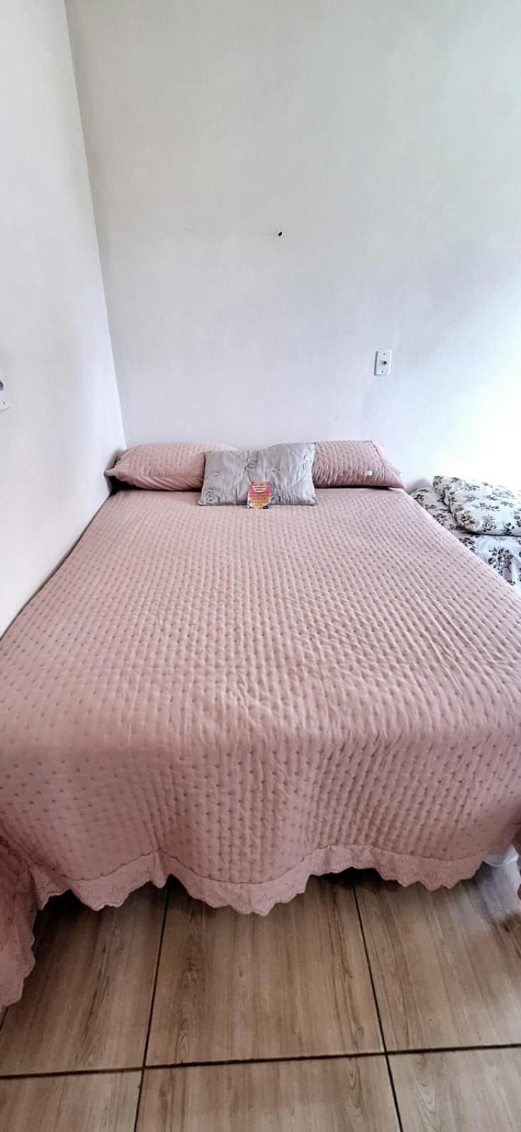 Kitnet S1 Em Torres-Rs - Na Mais Bela Praia Gaucha - Cozinha - Banheiro - Ar Condicionado - Tv E Wi-Fi - Estacionamento - Anfitria Superhost No Bnb Eksteriør billede